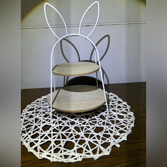 Clearance Bundle w/2nd item for $4.99 shipping Easter tiered bunny tray. - Picture 3 of 7